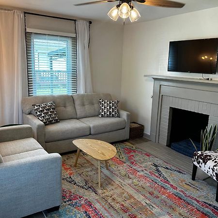 Blue Bungalow W/ Free Golf Cart 1/2 Mi From Square Covington Eksteriør billede