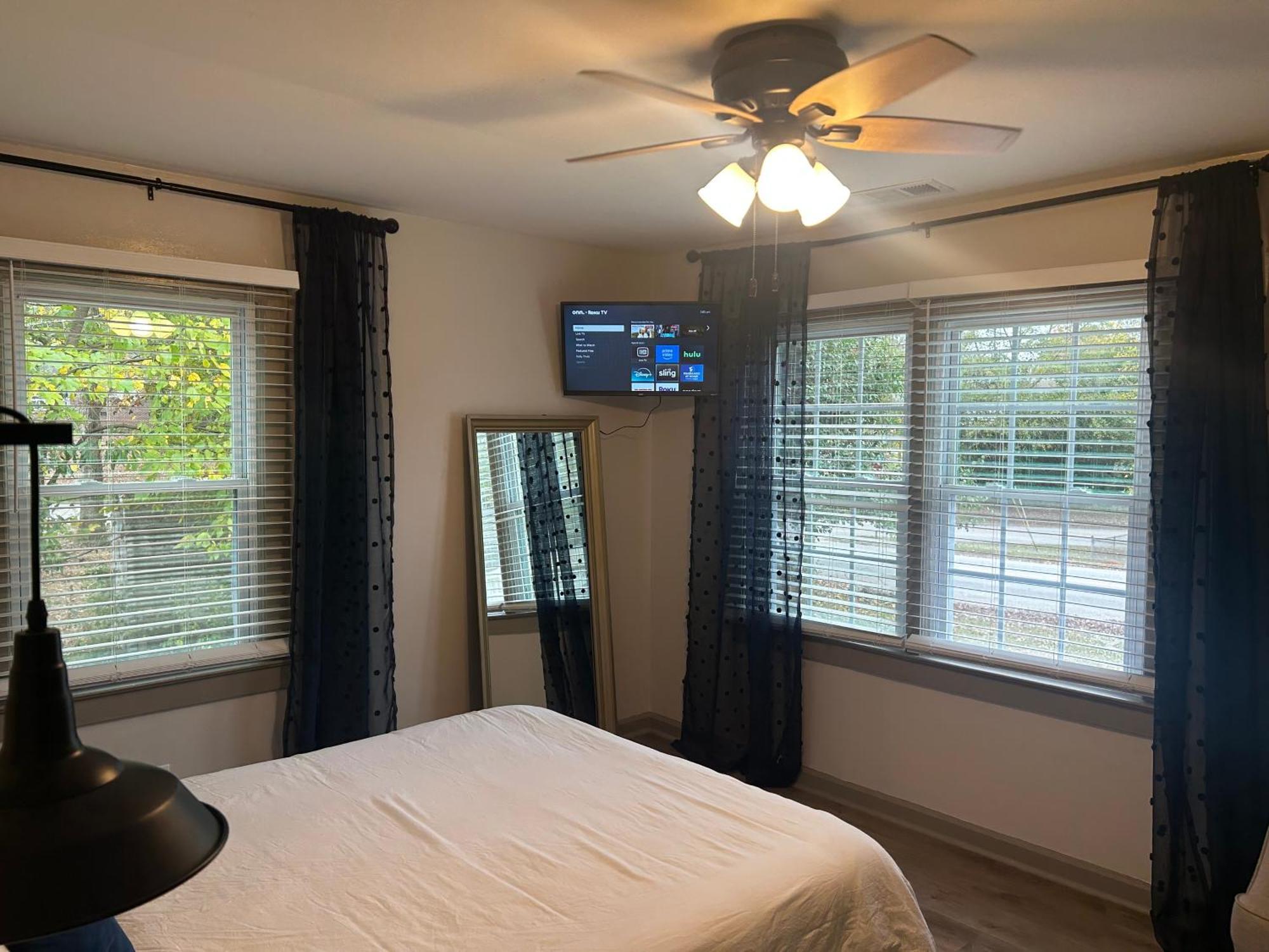 Blue Bungalow W/ Free Golf Cart 1/2 Mi From Square Covington Eksteriør billede