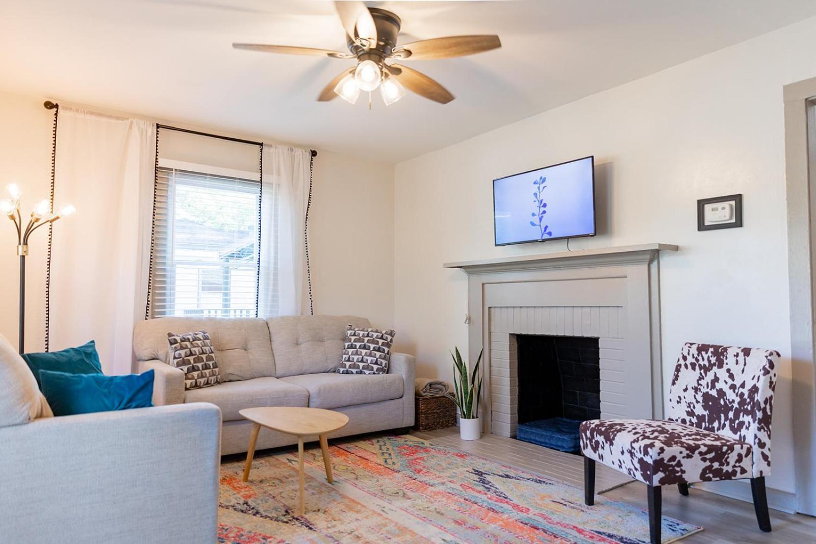 Blue Bungalow W/ Free Golf Cart 1/2 Mi From Square Covington Eksteriør billede